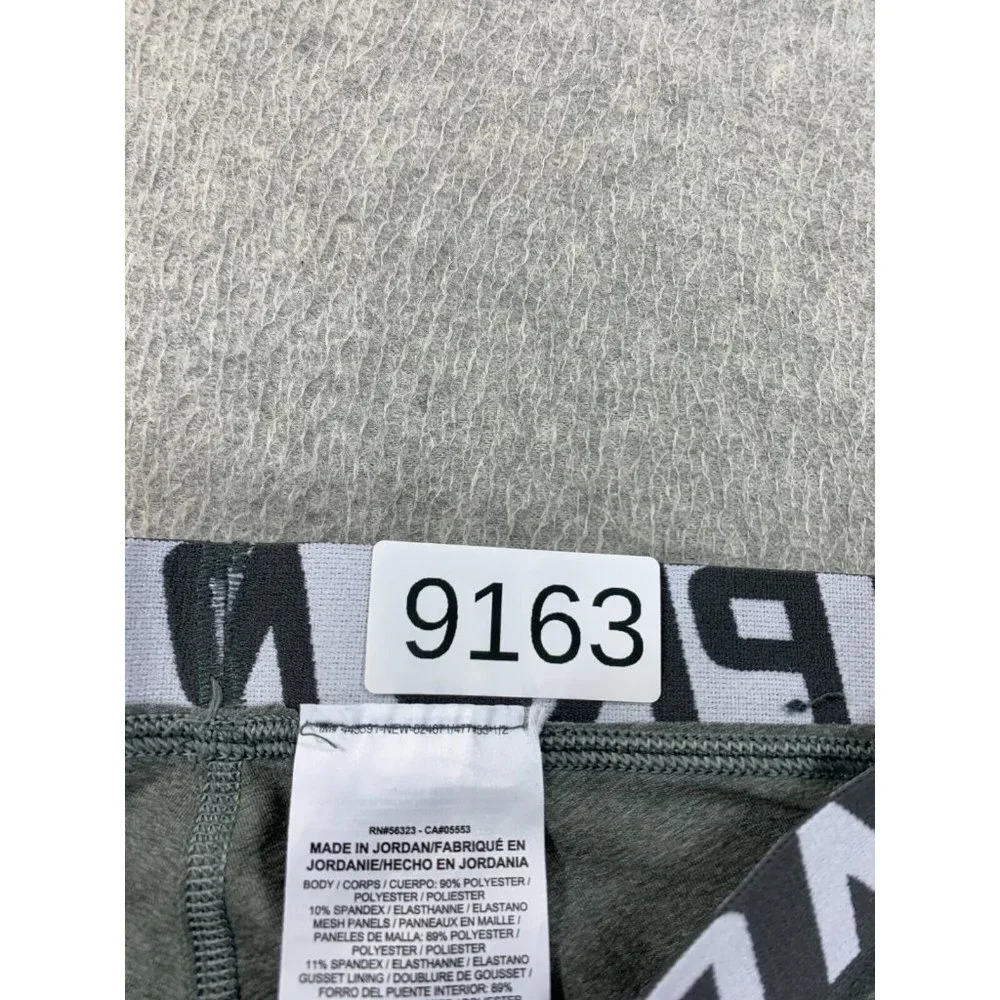 Nike Dri Fit Full Length Compression Tights Pants‎ (Girl's Medium) Silver